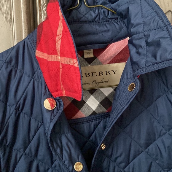 (SOLD) Authentic XS Burberry Coat - Picture 8 of 10